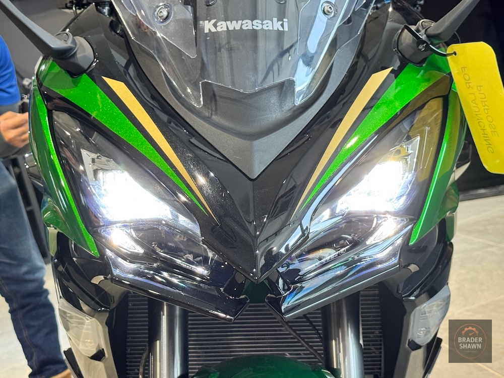 Kawasaki-Ninja-1100-SX-SE