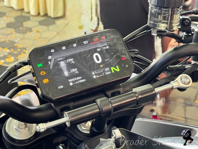 CFMOTO 675NK lancar di Malaysia dengan dua warna untuk dipilih dan harga asas ialah RM33,888 CFMOTO 675NK launch in Malaysia with 2 colour option and the basic selling price announce is RM33,888