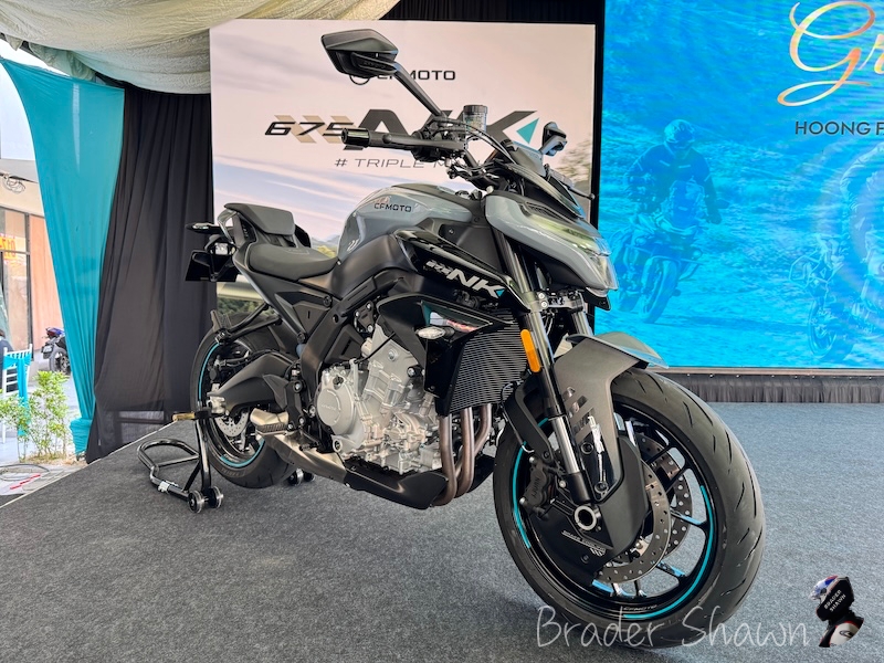 CFMOTO 675NK lancar di Malaysia dengan dua warna untuk dipilih dan harga asas ialah RM33,888 CFMOTO 675NK launch in Malaysia with 2 colour option and the basic selling price announce is RM33,888