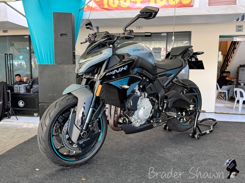 CFMOTO 675NK lancar di Malaysia dengan dua warna untuk dipilih dan harga asas ialah RM33,888 CFMOTO 675NK launch in Malaysia with 2 colour option and the basic selling price announce is RM33,888