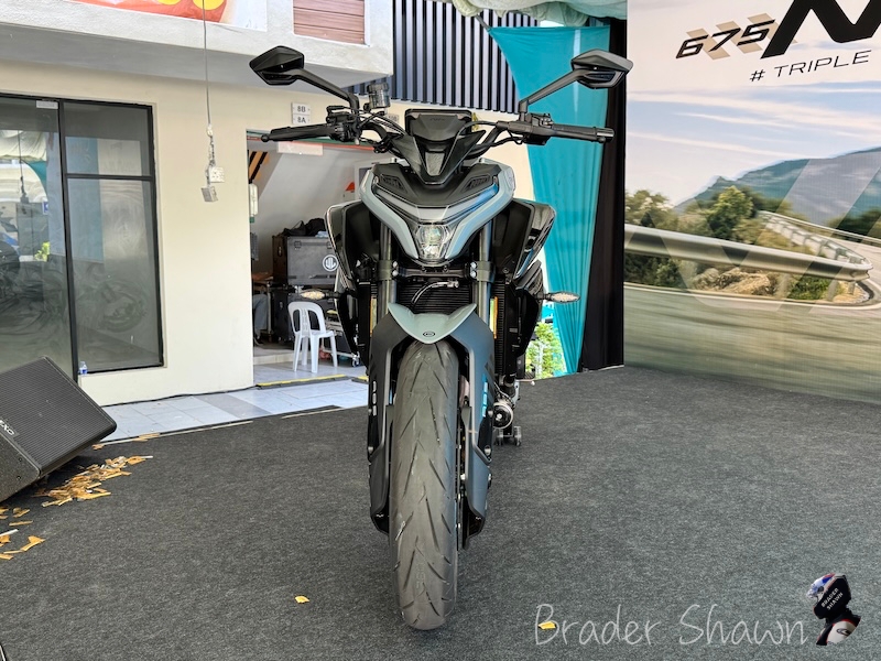 CFMOTO 675NK lancar di Malaysia dengan dua warna untuk dipilih dan harga asas ialah RM33,888 CFMOTO 675NK launch in Malaysia with 2 colour option and the basic selling price announce is RM33,888