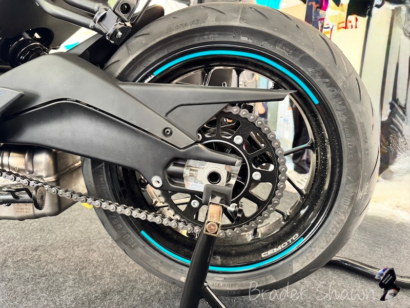 CFMOTO 675NK lancar di Malaysia dengan dua warna untuk dipilih dan harga asas ialah RM33,888 CFMOTO 675NK launch in Malaysia with 2 colour option and the basic selling price announce is RM33,888