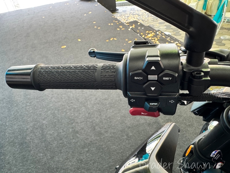 CFMOTO 675NK lancar di Malaysia dengan dua warna untuk dipilih dan harga asas ialah RM33,888 CFMOTO 675NK launch in Malaysia with 2 colour option and the basic selling price announce is RM33,888