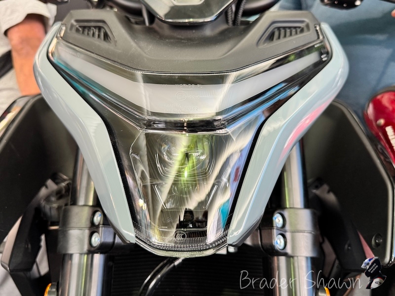 CFMOTO 675NK lancar di Malaysia dengan dua warna untuk dipilih dan harga asas ialah RM33,888 CFMOTO 675NK launch in Malaysia with 2 colour option and the basic selling price announce is RM33,888