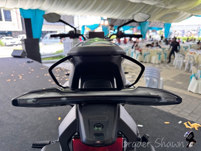 CFMOTO 675NK lancar di Malaysia dengan dua warna untuk dipilih dan harga asas ialah RM33,888 CFMOTO 675NK launch in Malaysia with 2 colour option and the basic selling price announce is RM33,888