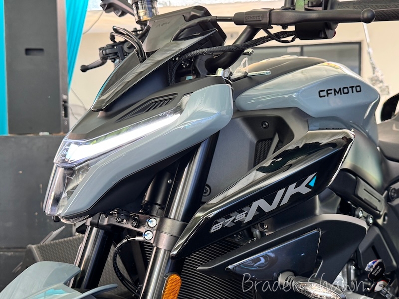 CFMOTO 675NK lancar di Malaysia dengan dua warna untuk dipilih dan harga asas ialah RM33,888 CFMOTO 675NK launch in Malaysia with 2 colour option and the basic selling price announce is RM33,888